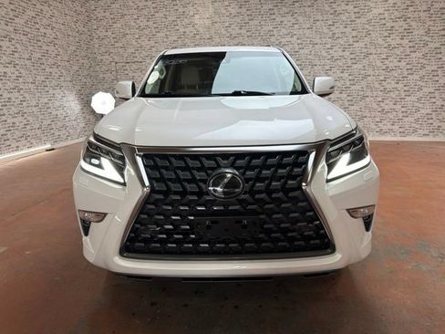 Used 2020 Lexus GX 460 Premium AWD/4WD image 2
