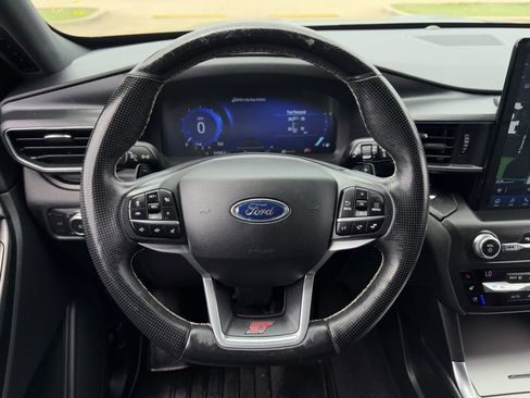 Used 2020 Ford Explorer ST w/ Premium Technology Package AWD/4WD image 14