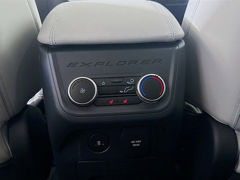 New 2026 Ford Explorer Platinum AWD/4WD image 27