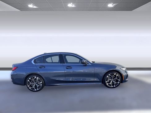 Used 2025 BMW 330i 330i w/ Convenience Package image 8