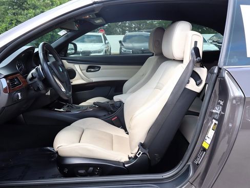 Used 2011 BMW 328i Convertible RWD image 27
