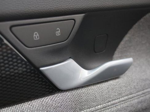 New 2026 Volkswagen Tiguan S image 4