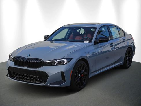 New 2026 BMW 330i Sedan w/ M Sport Package image 3