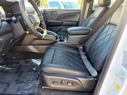 New 2026 Chevrolet Colorado Trail Boss AWD/4WD image 30