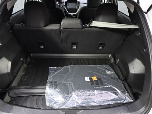Certified 2025 Subaru Crosstrek 2.0i Premium image 18