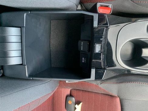 Used 2023 Toyota Corolla SE w/ SE Premium Package image 26