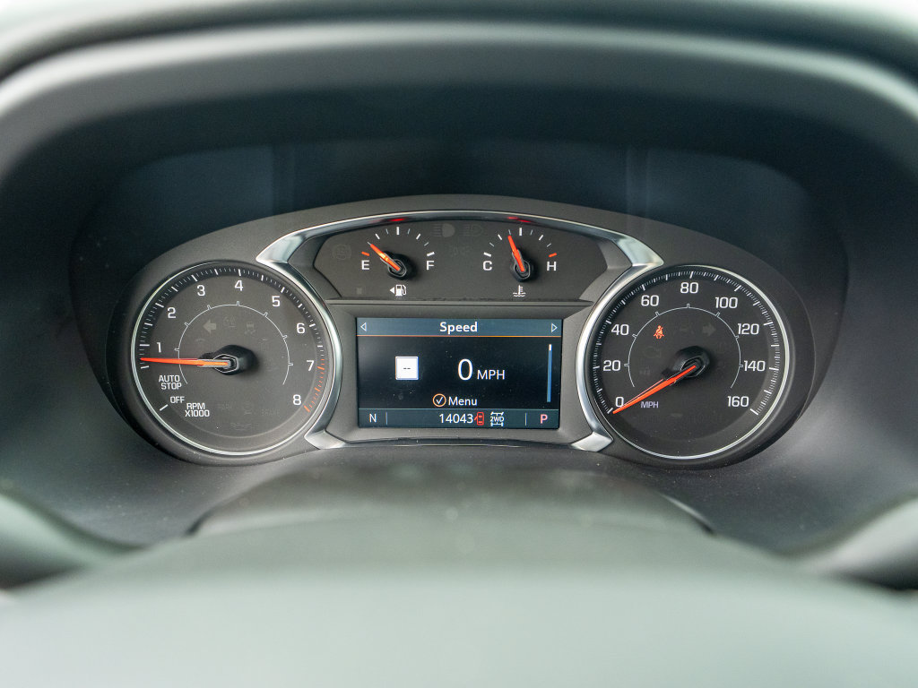 Used 2023 GMC Acadia AT4 w/ Preferred Package AWD/4WD image 29