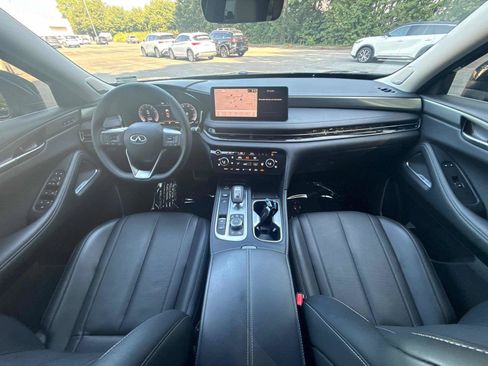 Used 2025 INFINITI QX60 Luxe w/ Cargo Package FWD image 13