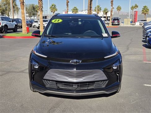 Used 2023 Chevrolet Bolt EUV LT w/ Convenience Package image 8