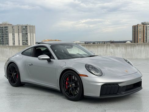 Certified 2025 Porsche 911 Carrera 4 GTS image 9