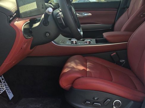 New 2026 Genesis GV70 3.5T Sport Advanced image 23