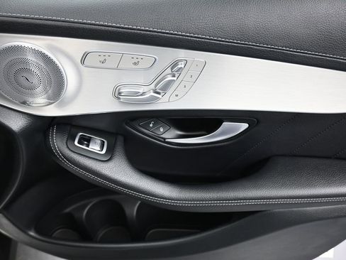 Used 2020 Mercedes-Benz GLC 43 AMG 4MATIC image 49