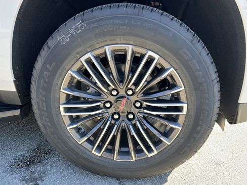 New 2026 GMC Yukon XL Elevation image 13