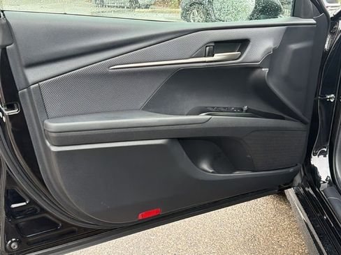 Certified 2025 Toyota Camry SE image 13