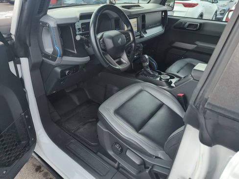 Used 2023 Ford Bronco Black Diamond AWD/4WD image 11