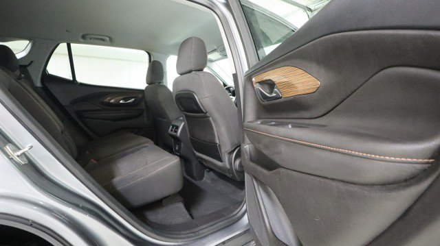 Used 2018 GMC Terrain SLE w/ Driver Convenience Package AWD/4WD image 11