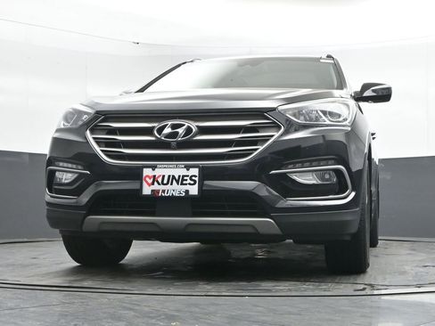 Used 2017 Hyundai Santa Fe Sport FWD image 44