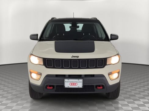 Used 2019 Jeep Compass Trailhawk AWD/4WD image 6