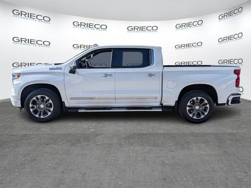 Used 2024 Chevrolet Silverado 1500 High Country image 3