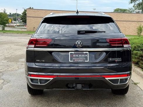 Used 2022 Volkswagen Atlas Cross Sport SEL Premium R-Line AWD/4WD image 4