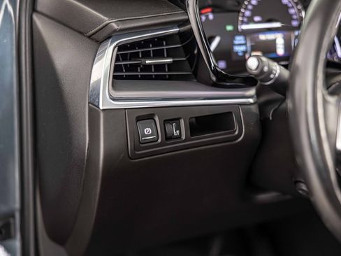 Used 2019 Cadillac XT5 Luxury image 21