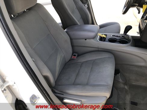 Used 2012 Dodge Durango SXT RWD image 25