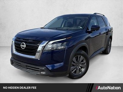 Used 2024 Nissan Pathfinder SV