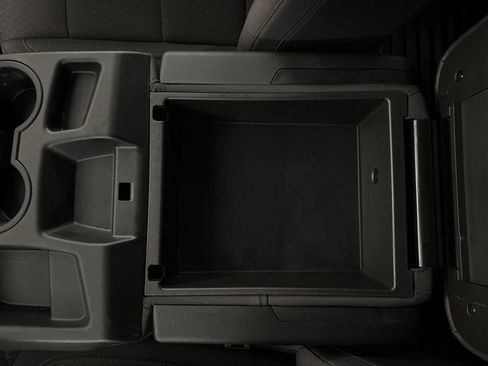 Used 2024 Chevrolet Silverado 1500 LT image 61