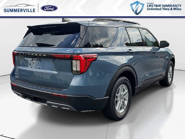 New 2026 Ford Explorer Active w/ Active Comfort Package RWD image 3