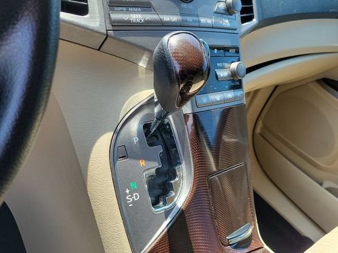 Used 2009 Toyota Venza FWD image 15