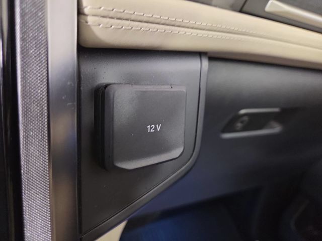 Used 2024 Ford Expedition Platinum AWD/4WD image 29