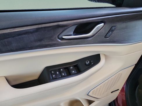 Used 2021 Jeep Grand Cherokee L Limited image 22