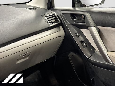 Used 2016 Subaru Forester 2.5i Premium w/ Popular Package #2 image 25