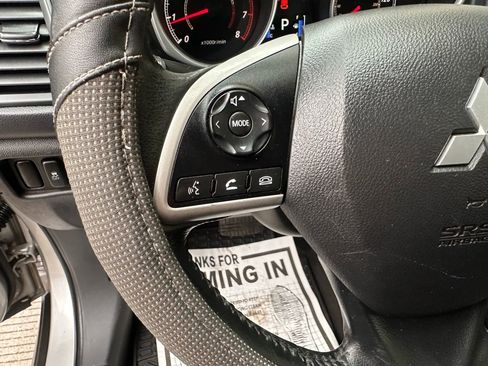 Used 2015 Mitsubishi Outlander Sport ES image 14