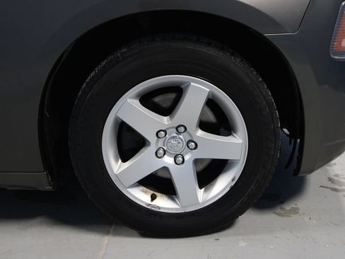 Used 2010 Dodge Charger SXT RWD image 27