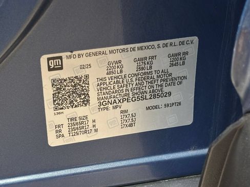 Used 2025 Chevrolet Equinox LT AWD/4WD image 29