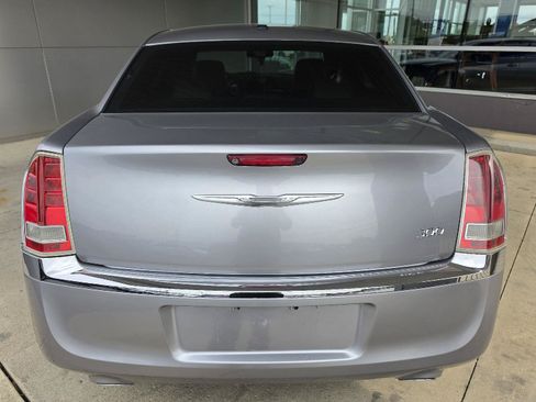 Used 2013 Chrysler 300 w/ Driver Convenience Group RWD image 4