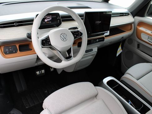 New 2025 Volkswagen ID. Buzz 1st Edition image 8