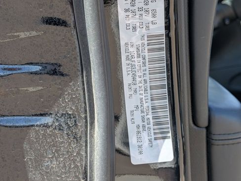 Used 2018 Jeep Grand Cherokee Summit AWD/4WD image 16