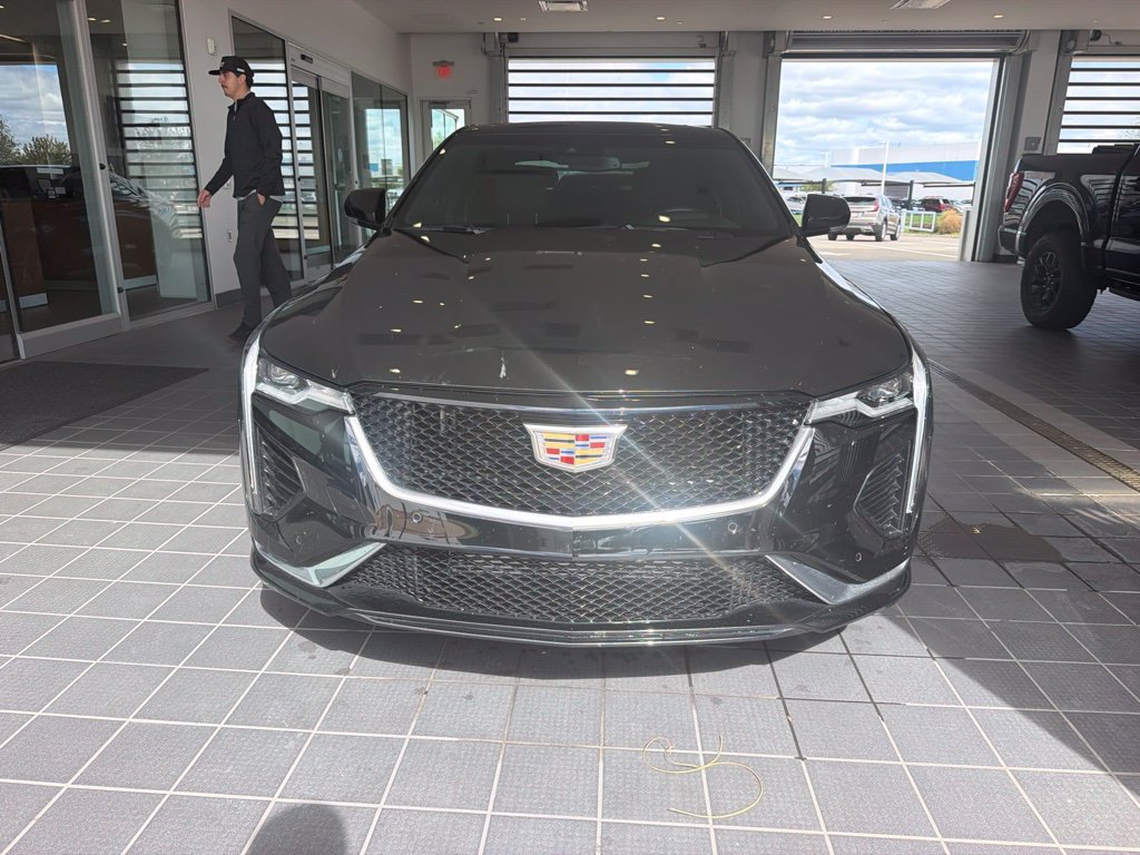 Used 2024 Cadillac CT4 Sport RWD image 5