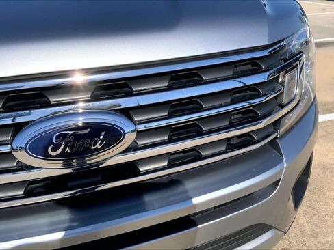 Used 2020 Ford Expedition XLT w/ Equipment Group 201A image 29
