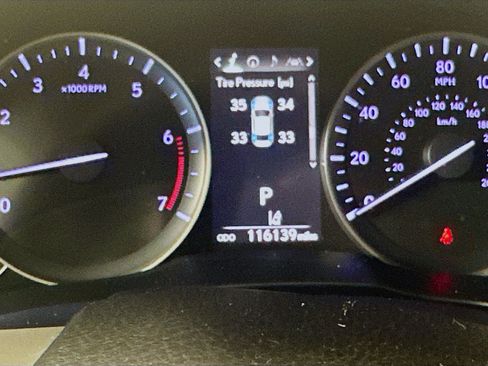 Used 2018 Lexus ES 350 w/ Navigation System Package FWD image 19
