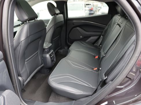 Used 2022 Ford Mustang Mach-E Premium image 21