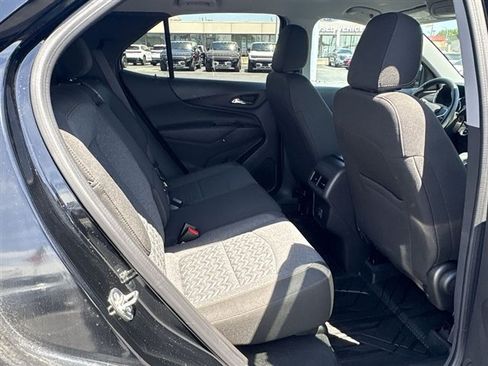 Used 2024 Chevrolet Equinox LT w/ LPO, Floor Liner Package FWD image 25