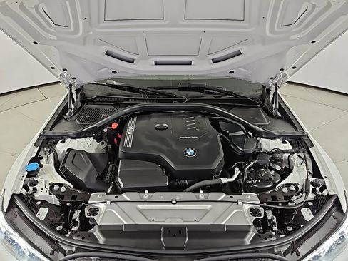 Used 2023 BMW 330i Sedan w/ Driving Assistance Package image 6