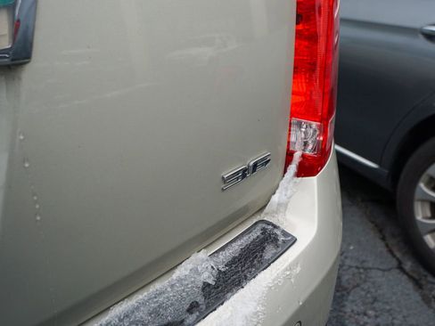 Used 2016 Cadillac SRX Performance w/ Driver Awareness Package image 12