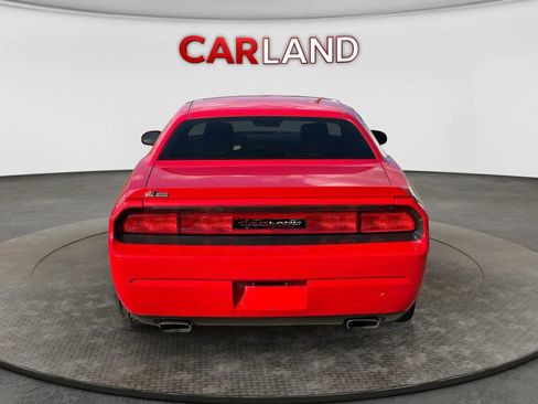 Used 2009 Dodge Challenger R/T RWD image 5