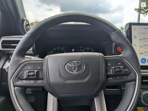New 2026 Toyota 4Runner TRD Off-Road Premium AWD/4WD image 27