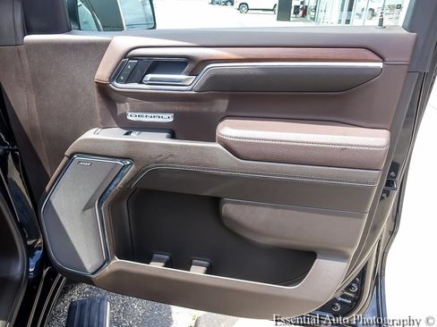 Used 2024 GMC Sierra 1500 Denali w/ Technology Package AWD/4WD image 27