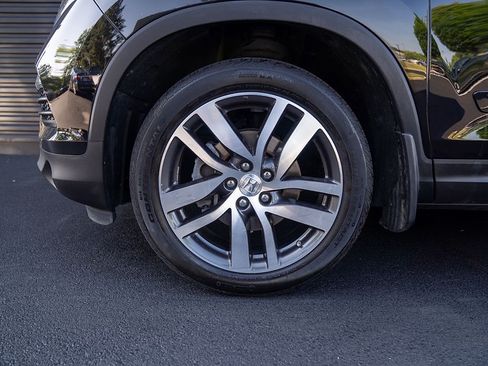 Used 2016 Honda Pilot Touring image 25